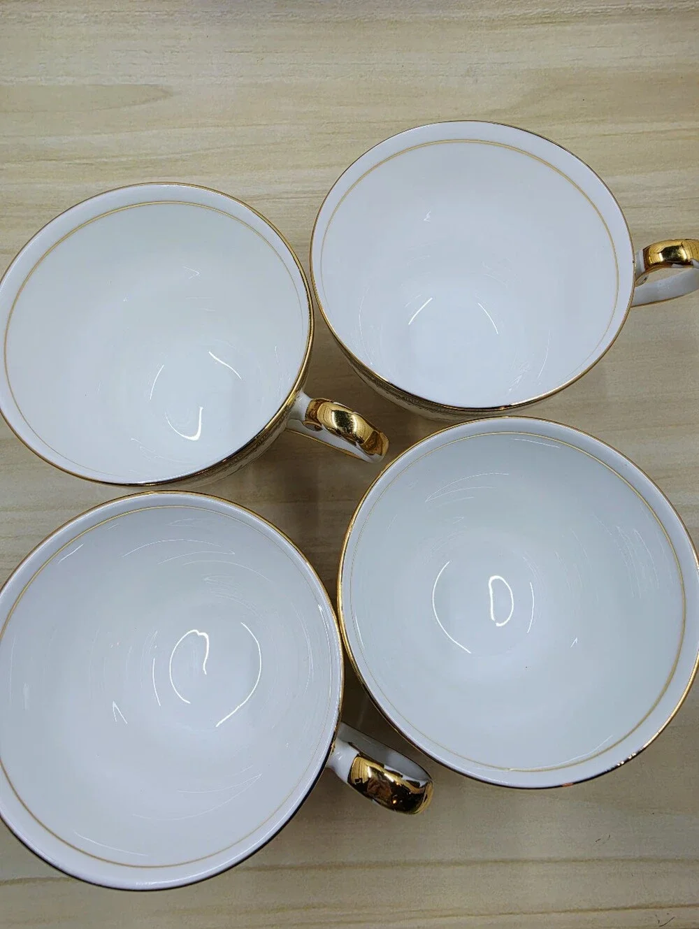 Aynsley Henley Pattern Teacup Set Of 4 Floral Motif England Green Backstamp